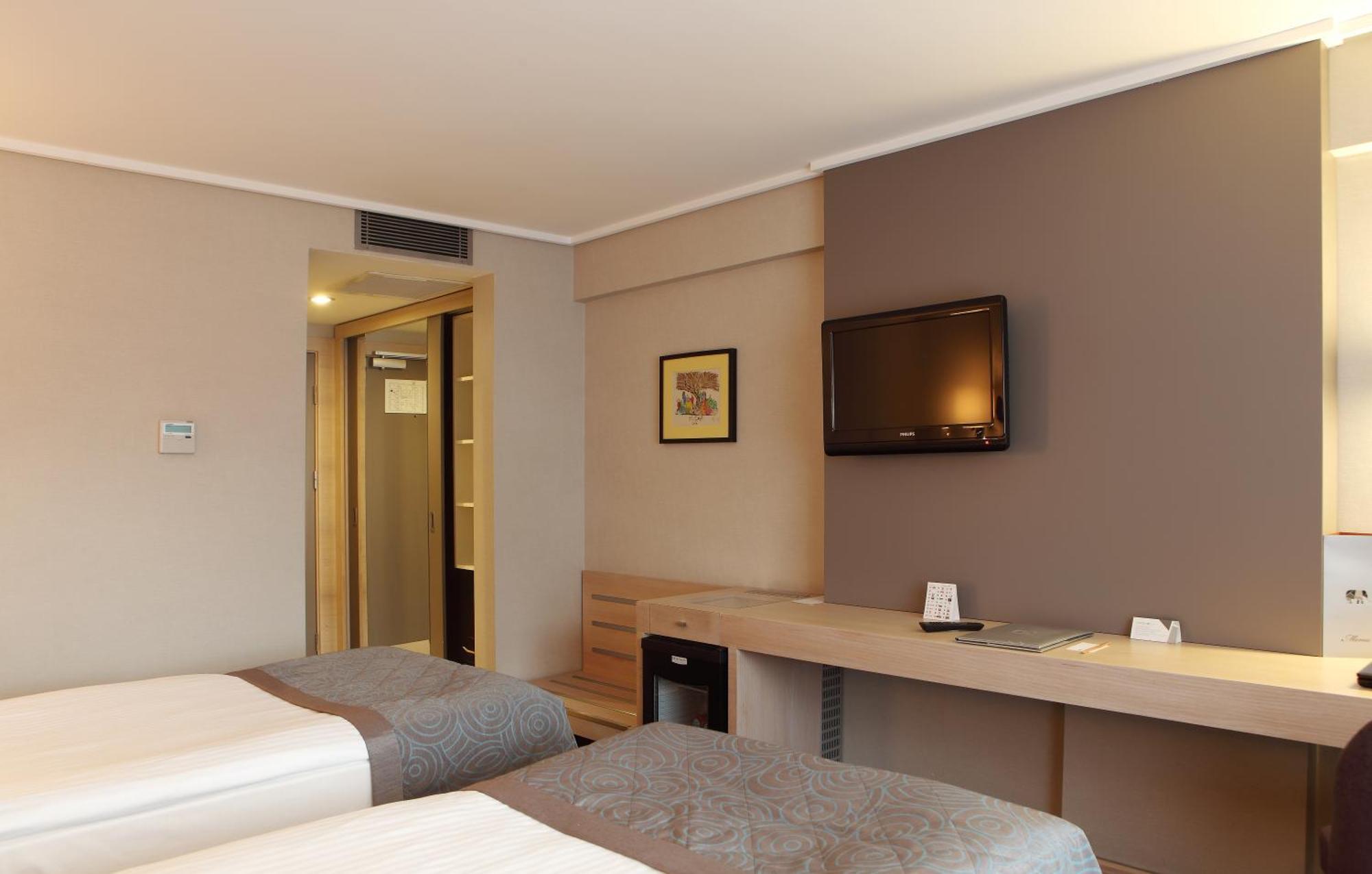 Eyuboglu Hotel Ankara Buitenkant foto