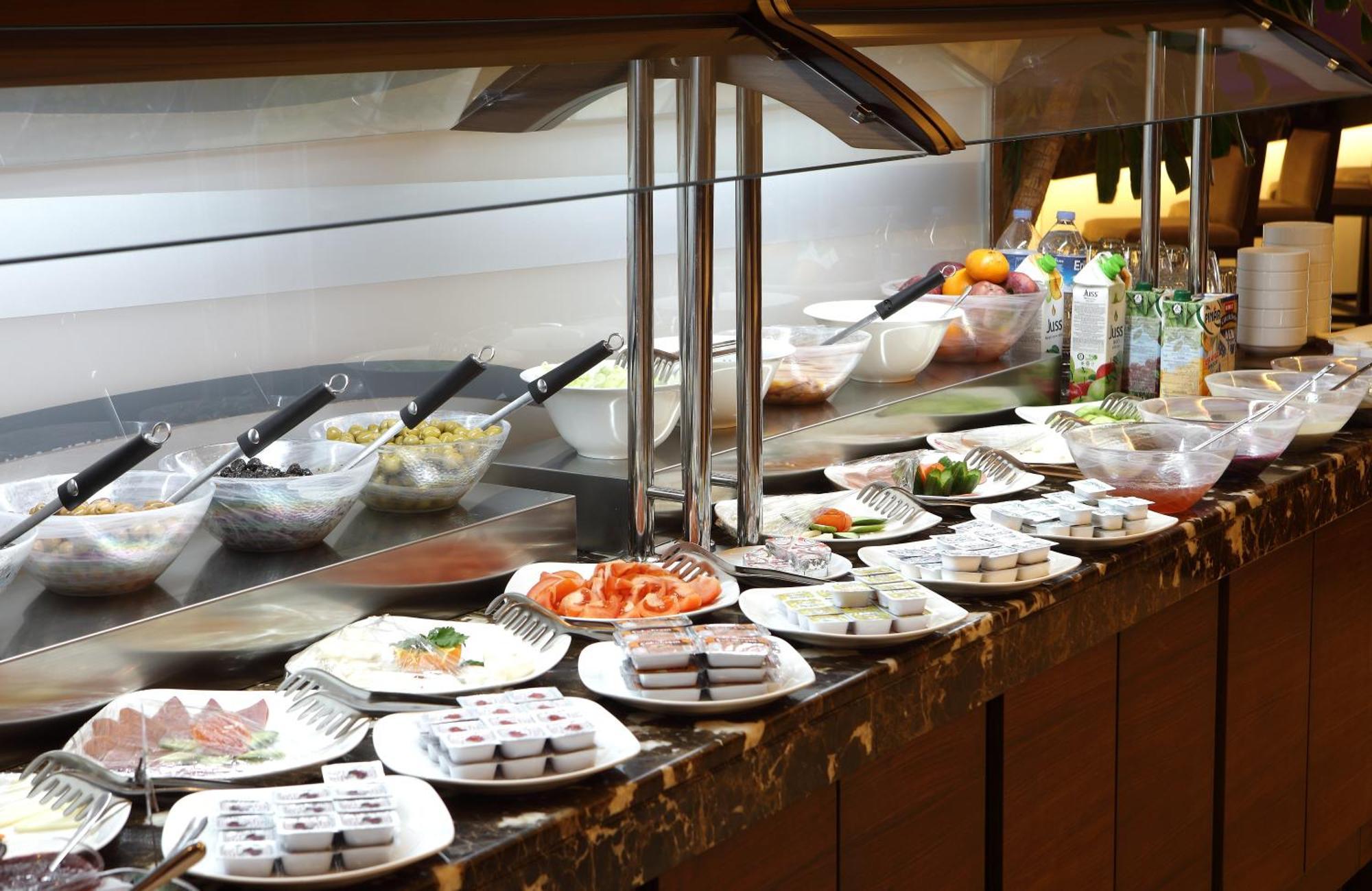 Eyuboglu Hotel Ankara Buitenkant foto