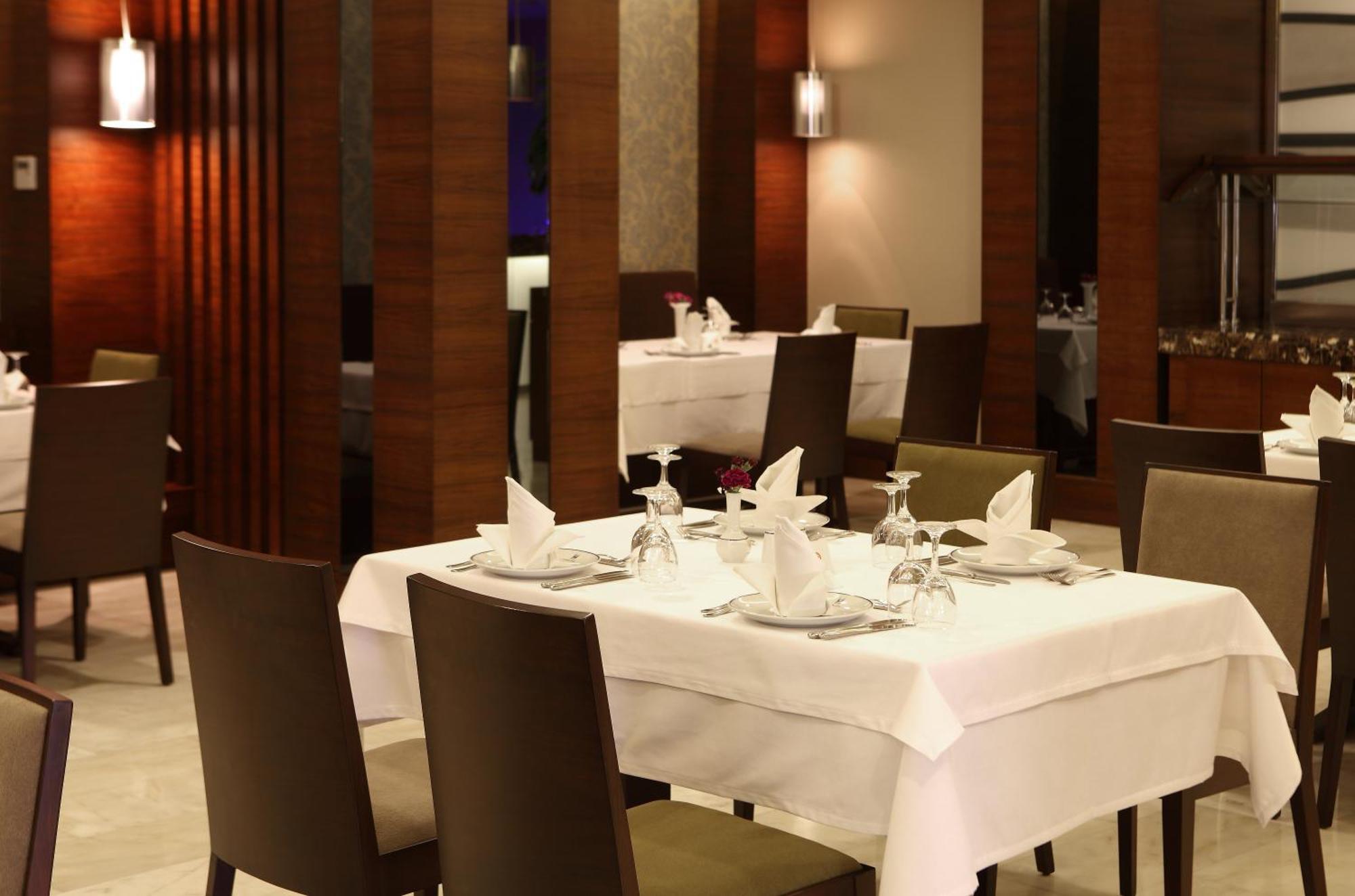 Eyuboglu Hotel Ankara Buitenkant foto