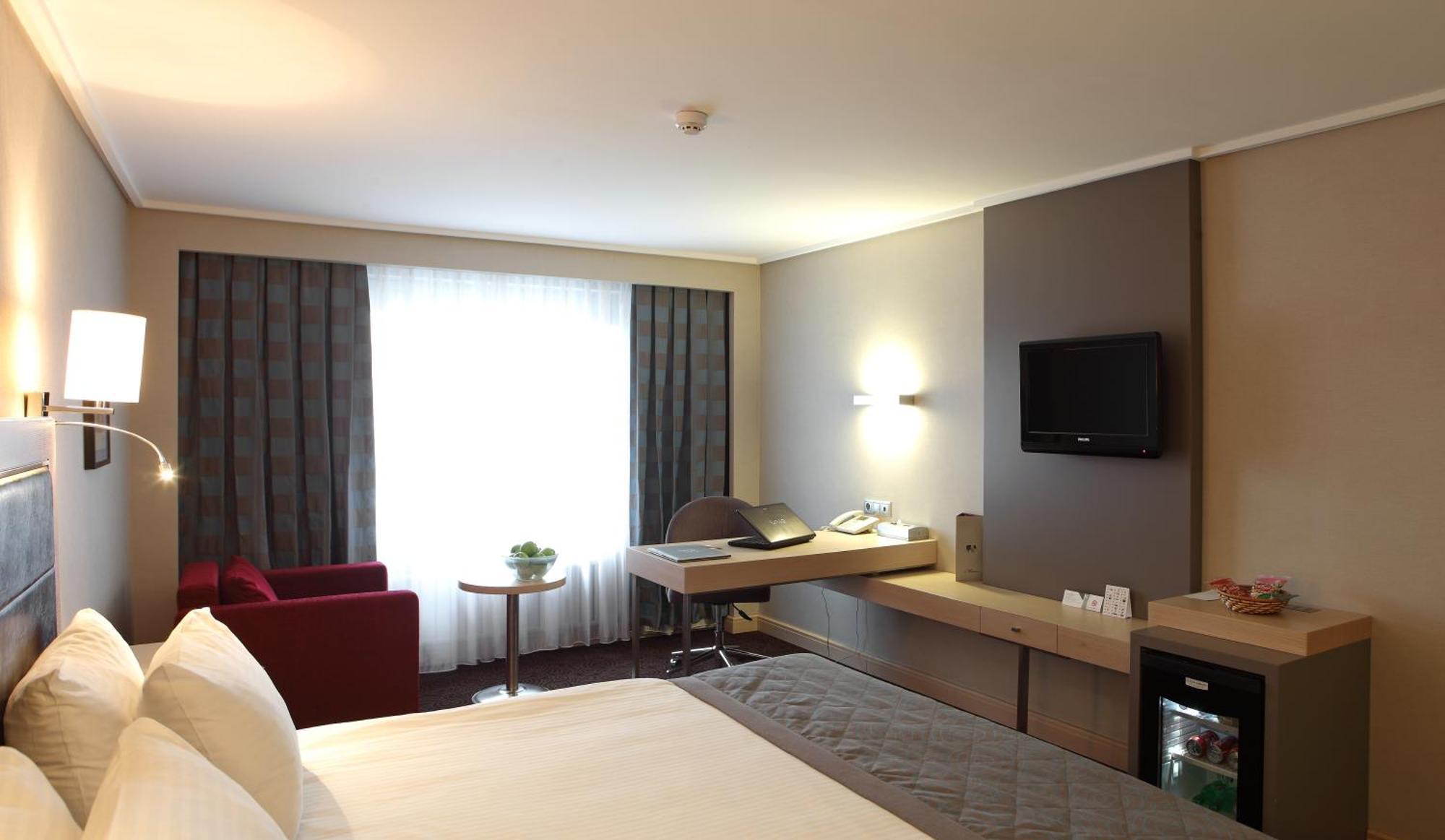 Eyuboglu Hotel Ankara Buitenkant foto