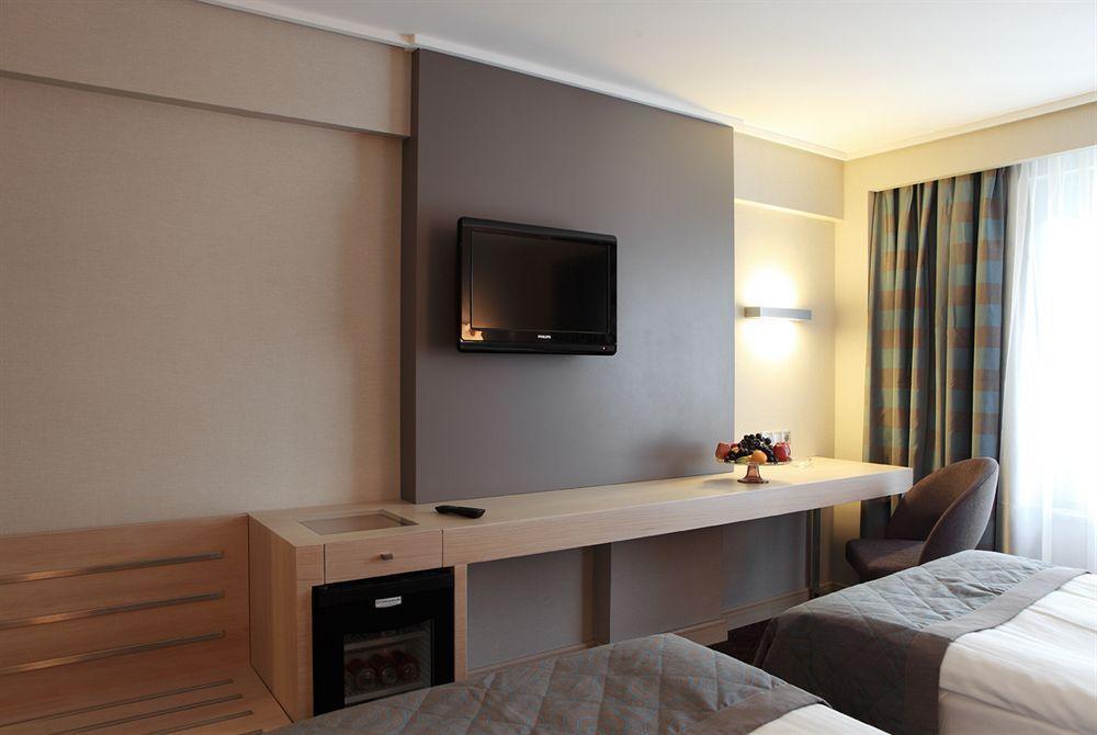 Eyuboglu Hotel Ankara Buitenkant foto