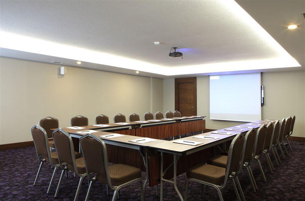 Eyuboglu Hotel Ankara Buitenkant foto