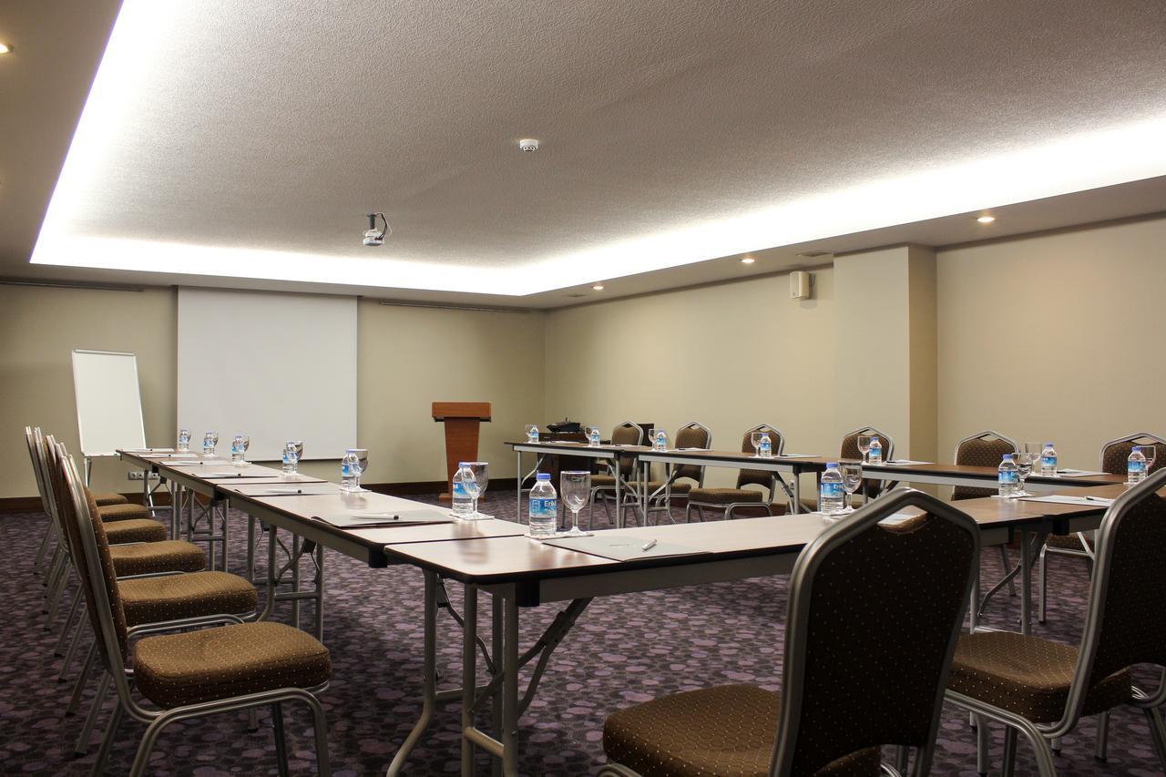 Eyuboglu Hotel Ankara Buitenkant foto